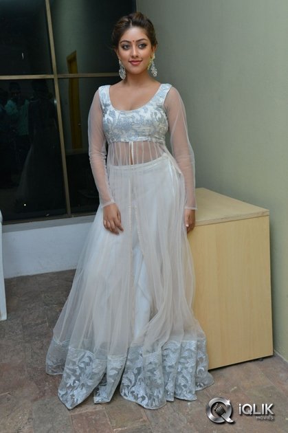 Anu-Emmanuel-at-Kittu-Unnaadu-Jagratha-Movie-Gummadikaya-Function